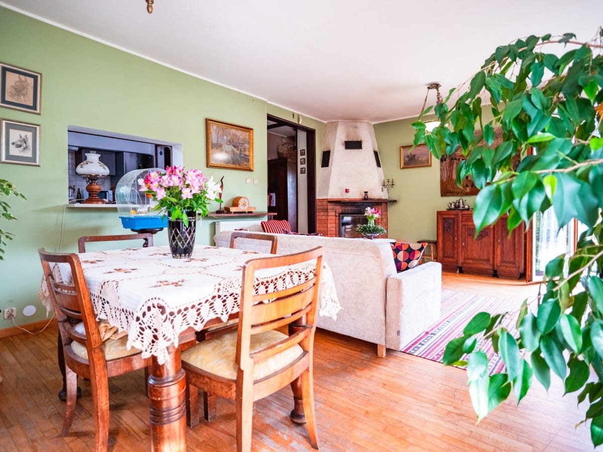 Dom 5 pokojowe na Sprzedaż