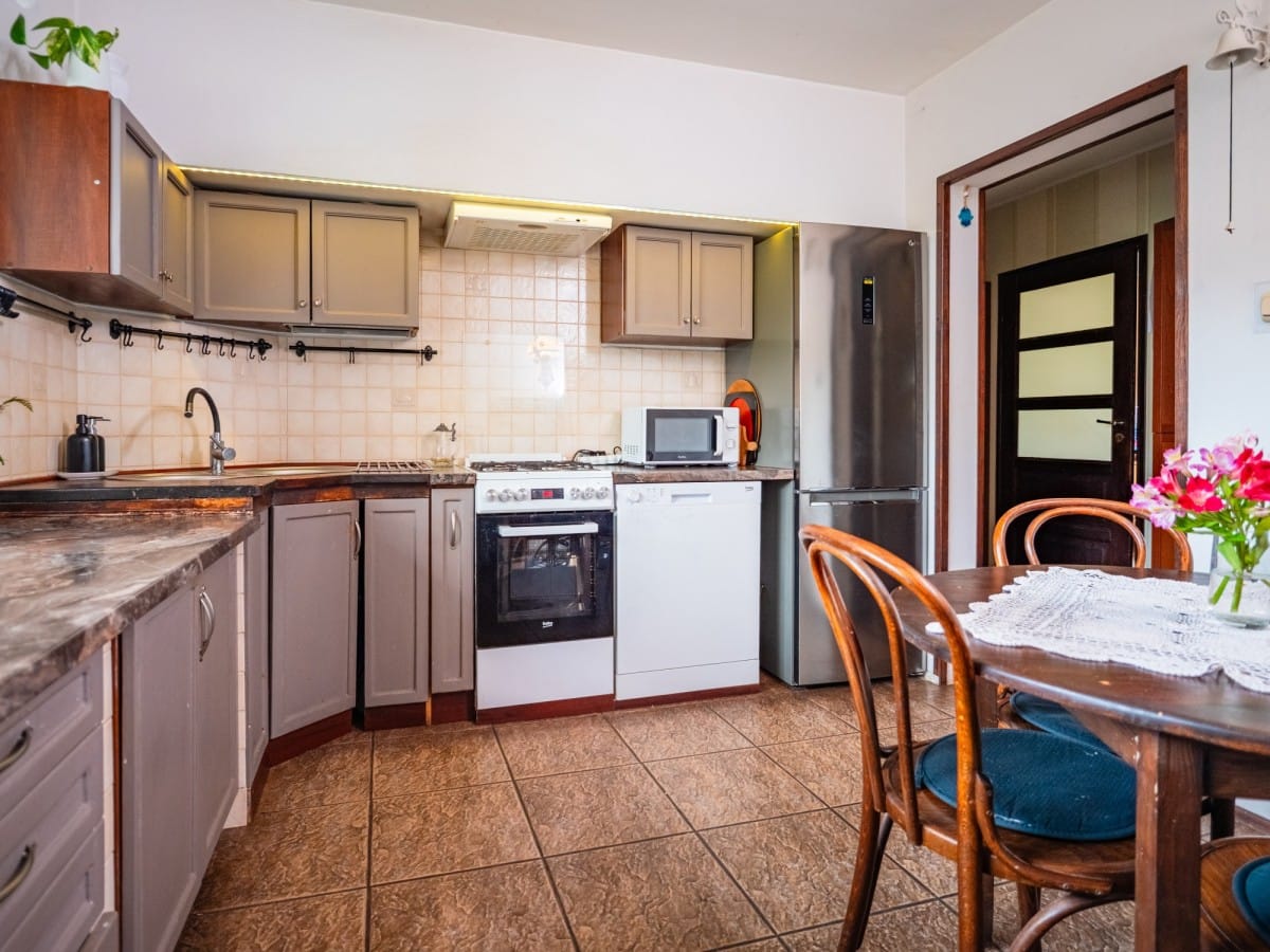 Dom 5 pokojowe na Sprzedaż