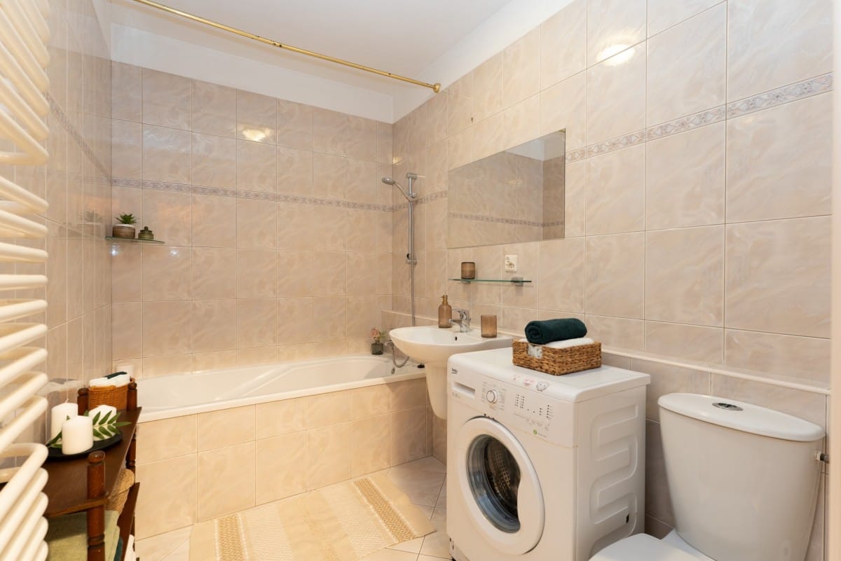 Mieszkanie 2 pokojowe na Sprzedaż