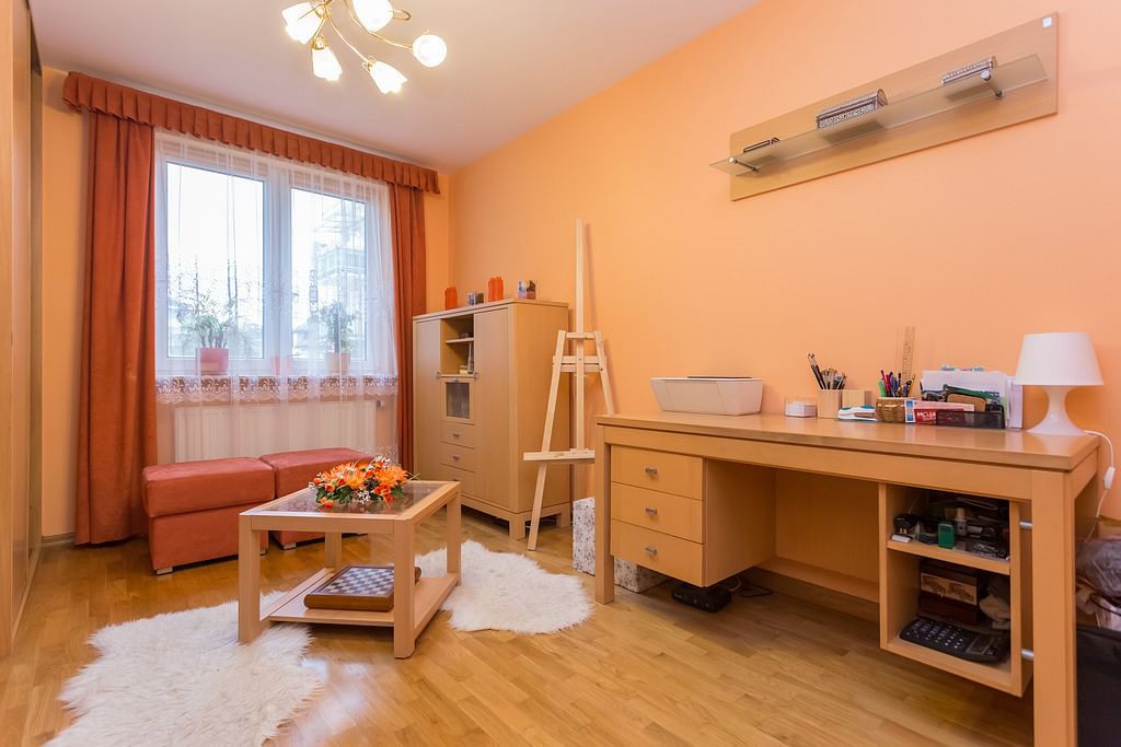 Mieszkanie 4 pokojowe na Sprzedaż