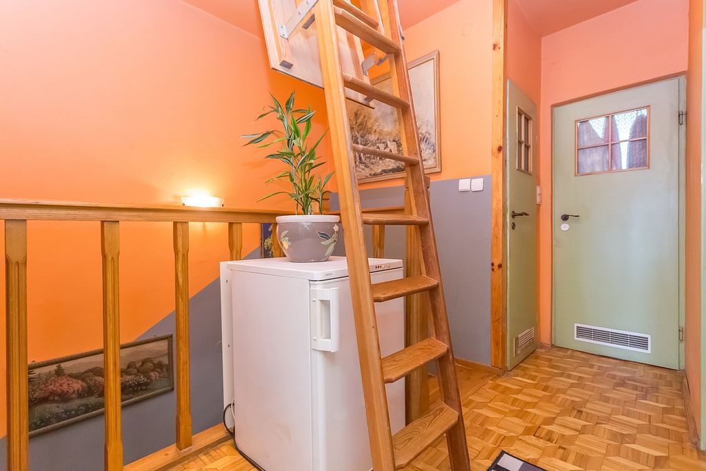 Mieszkanie 4 pokojowe na Sprzedaż