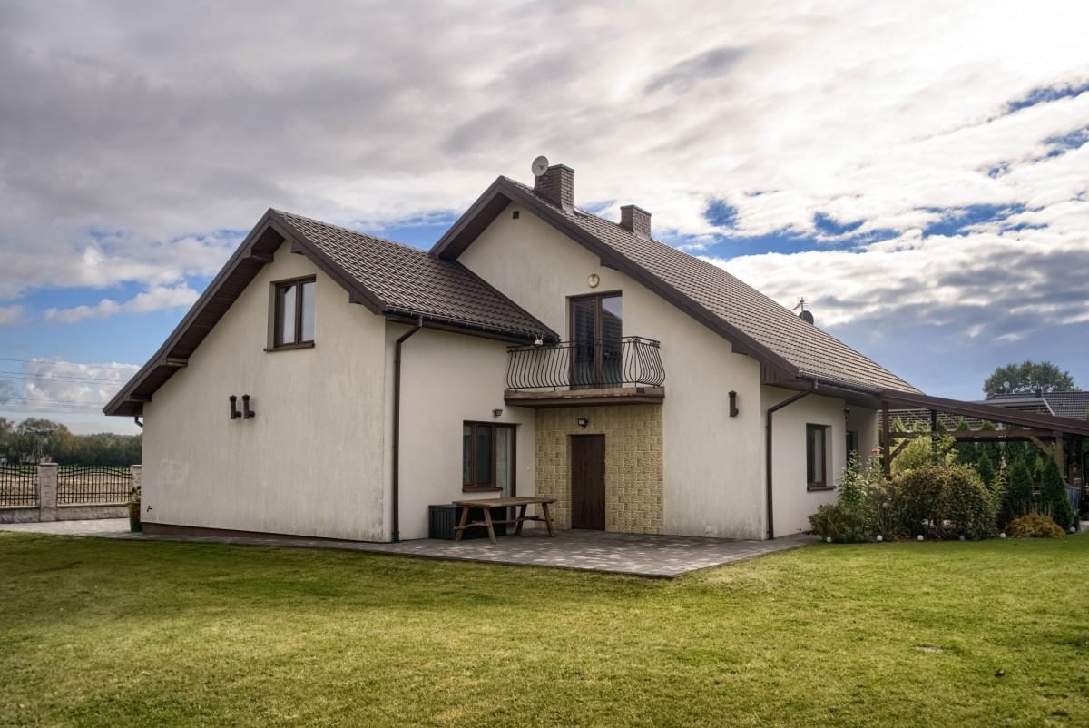 Dom 7 pokojowe na Sprzedaż