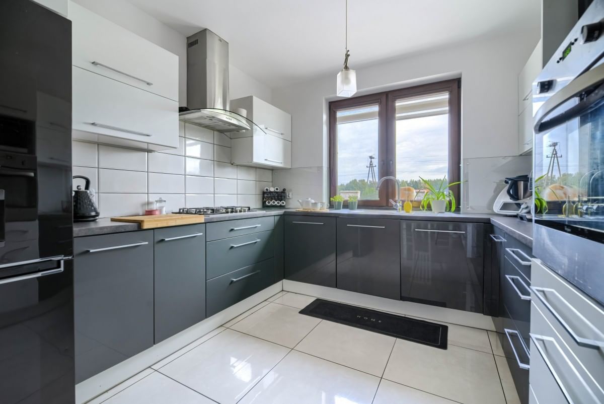 Dom 7 pokojowe na Sprzedaż