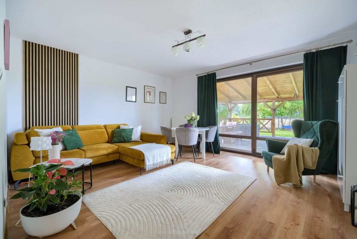 Dom 7 pokojowe na Sprzedaż