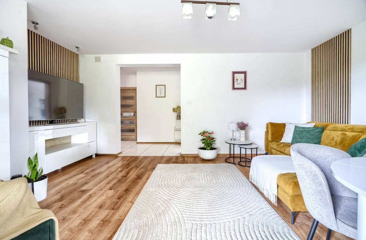 Dom 7 pokojowe na Sprzedaż