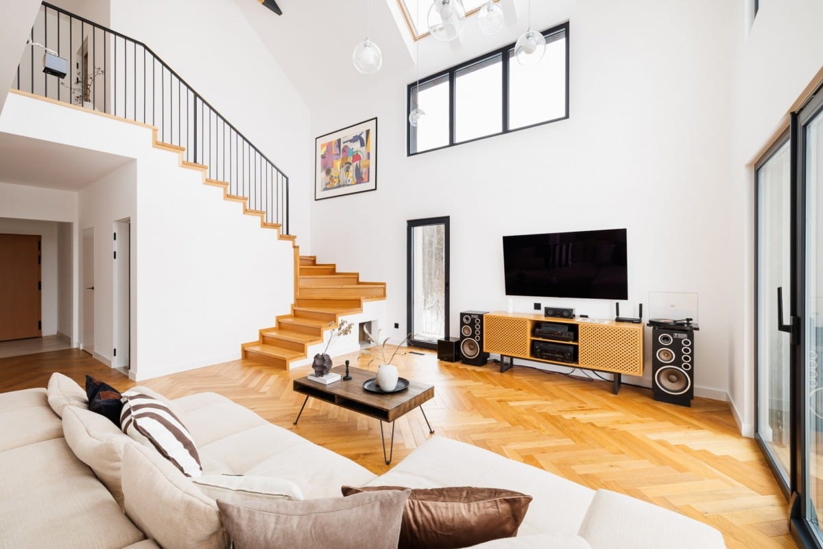 Dom 5 pokojowe na Sprzedaż