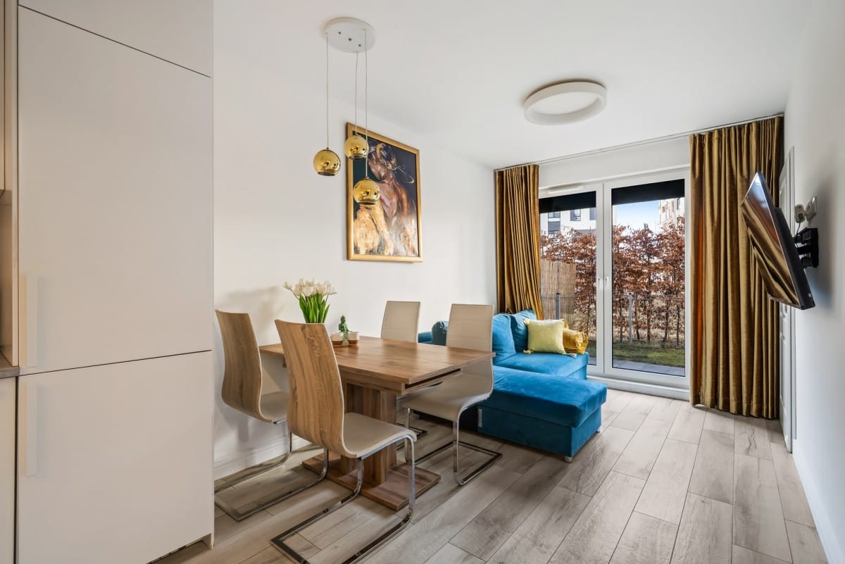 Mieszkanie 4 pokojowe na Sprzedaż