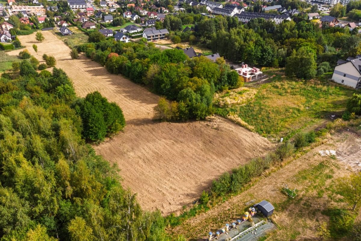 Działka  pokojowe na Sprzedaż