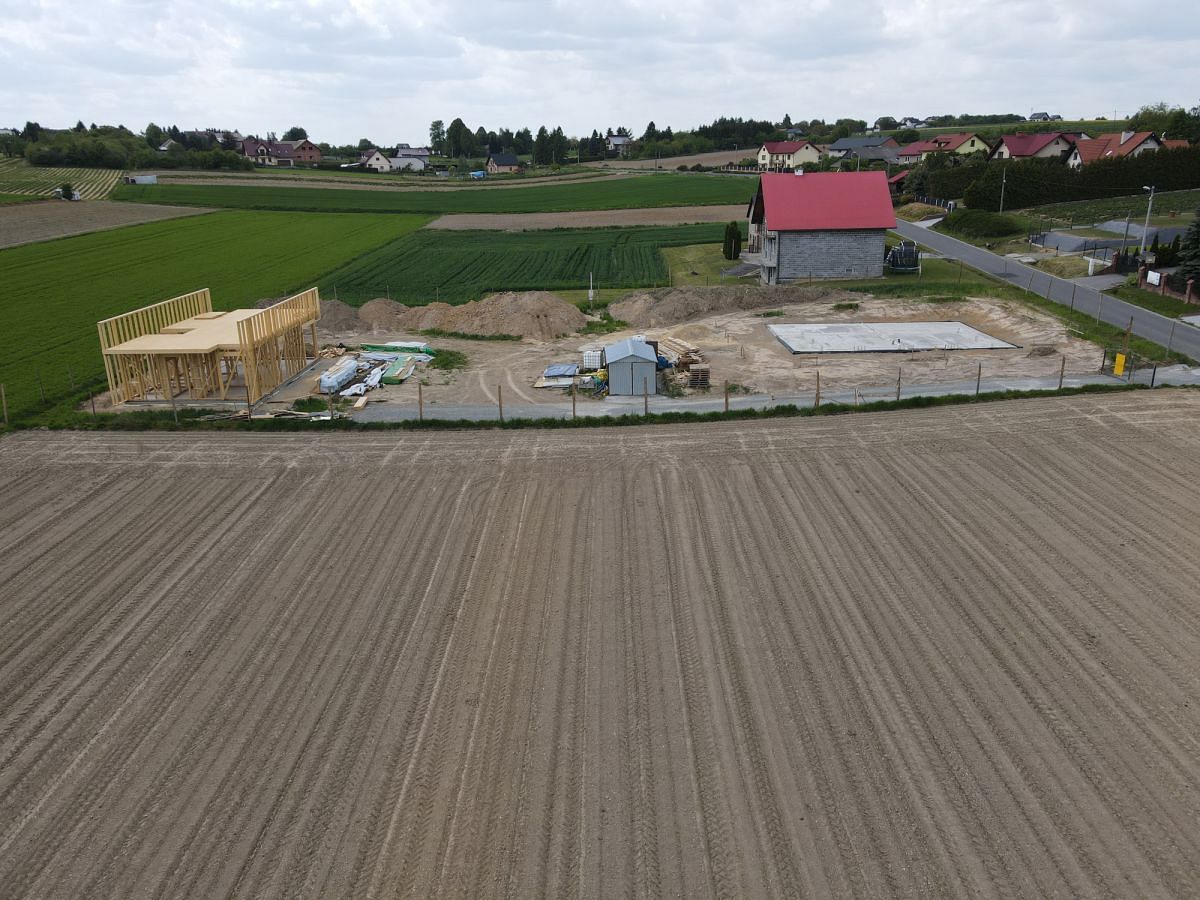 Dom 5 pokojowe na Sprzedaż