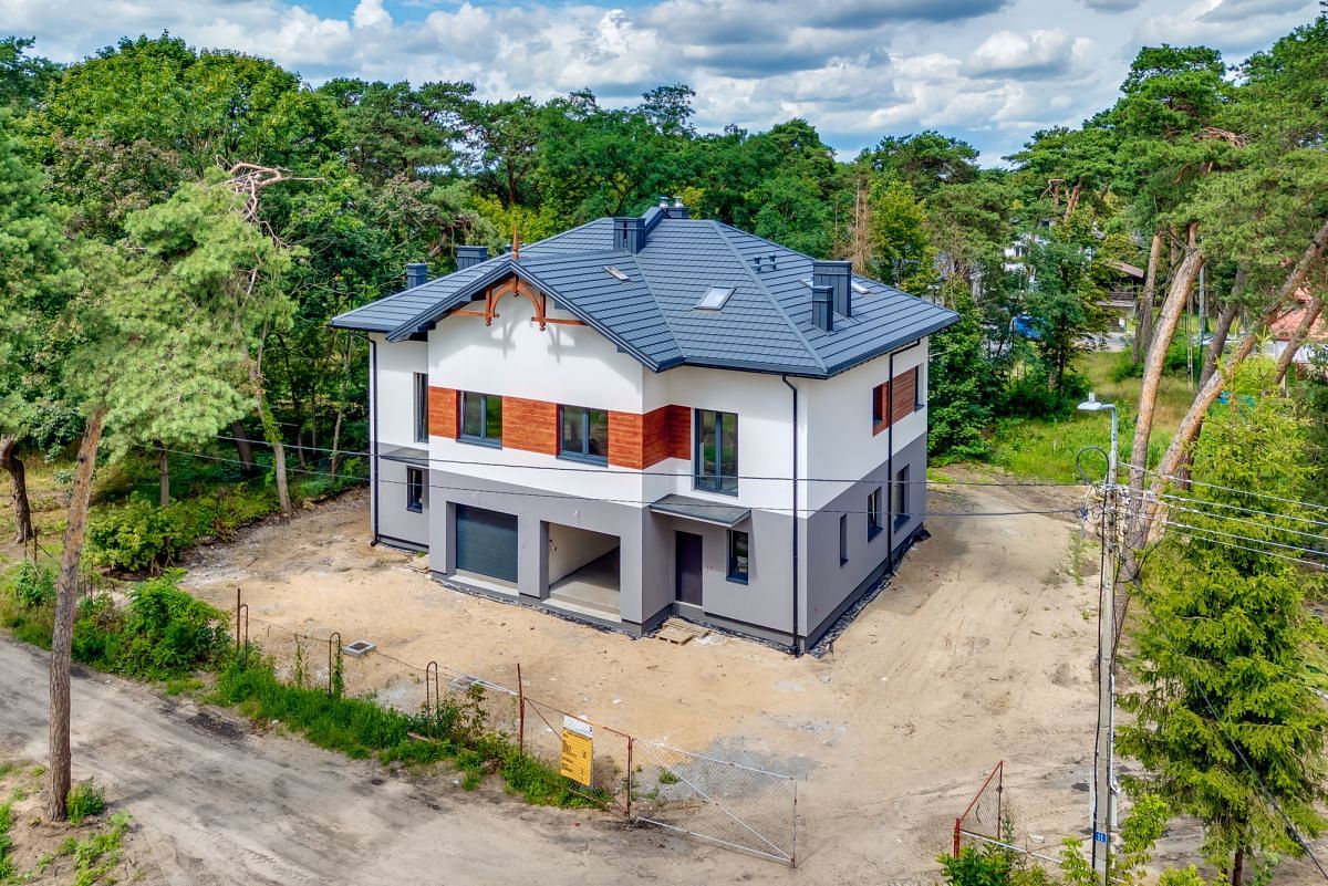 Dom 5 pokojowe na Sprzedaż