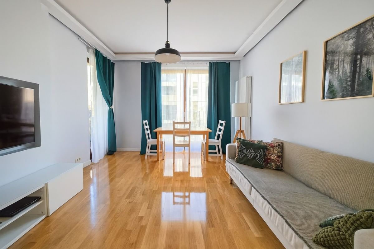 Mieszkanie 3 pokojowe na Sprzedaż