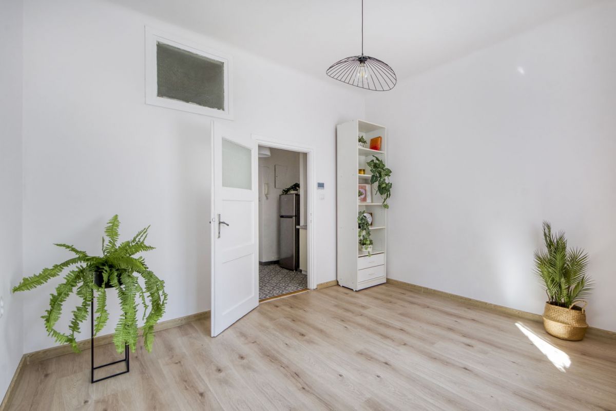 Mieszkanie 1 pokojowe na Sprzedaż