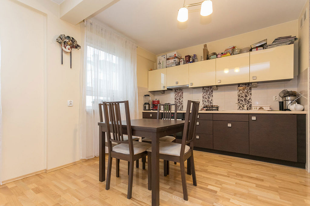 Mieszkanie 1 pokojowe na Sprzedaż