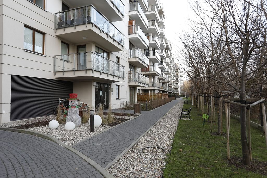 Mieszkanie 4 pokojowe na Sprzedaż