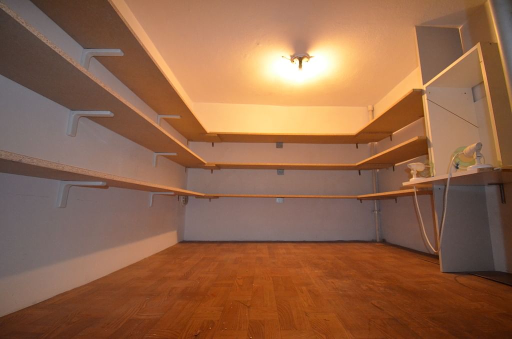 Lokal użytkowy  pokojowe na Wynajem