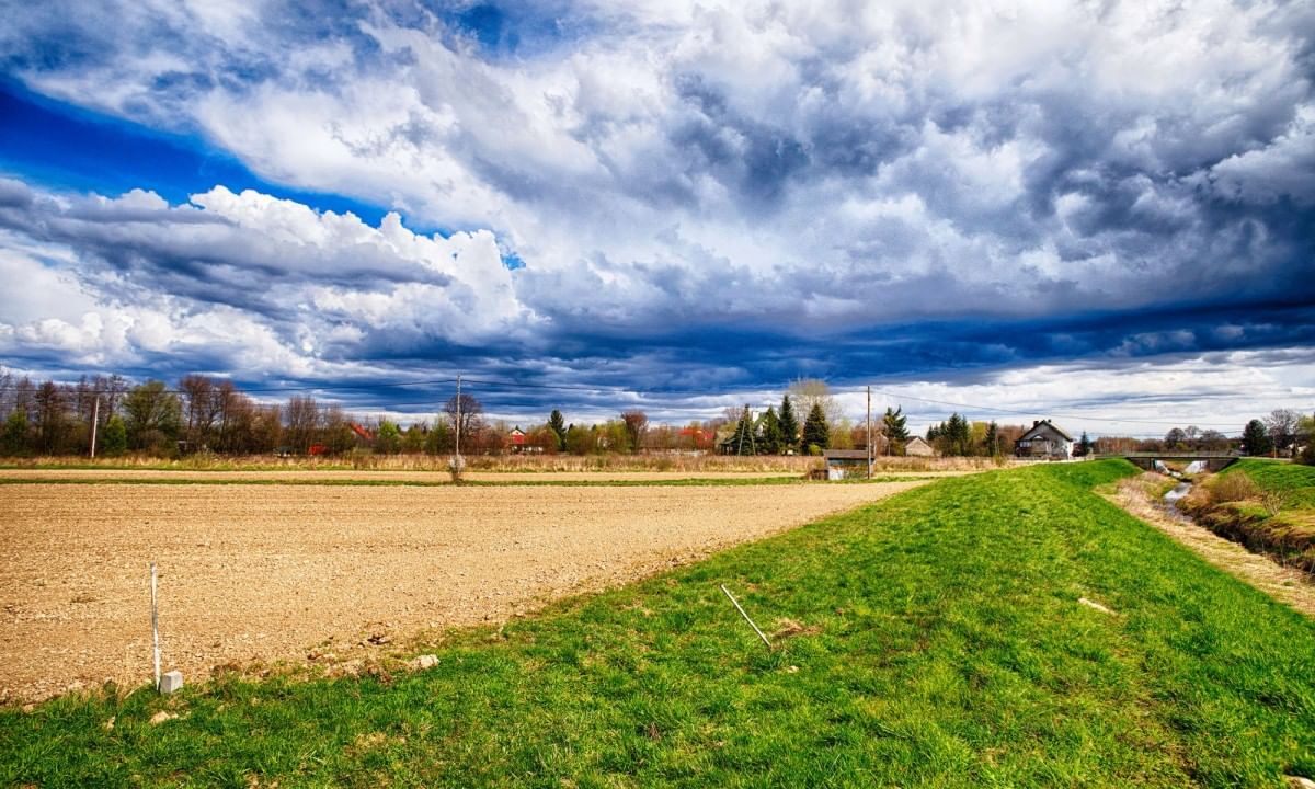 Działka  pokojowe na Sprzedaż