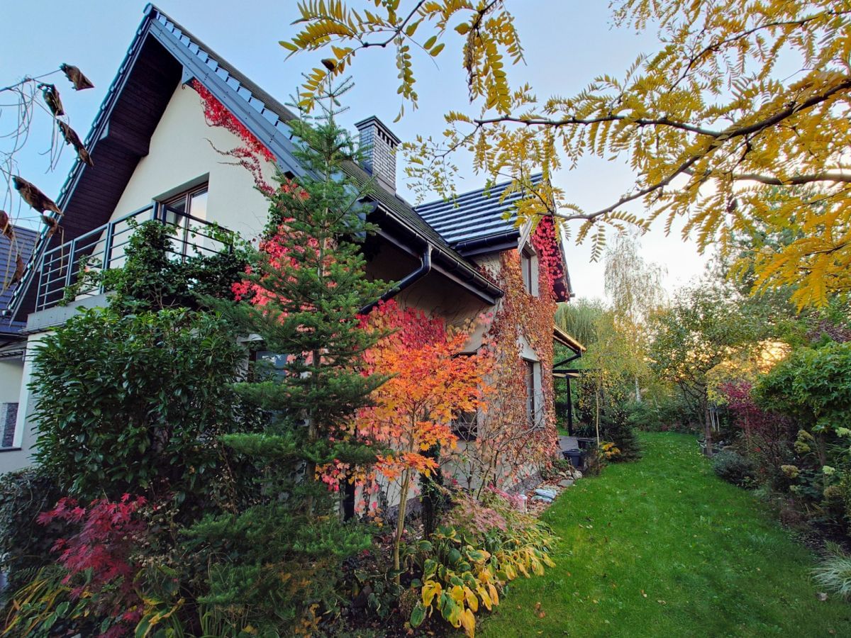 Dom 5 pokojowe na Sprzedaż