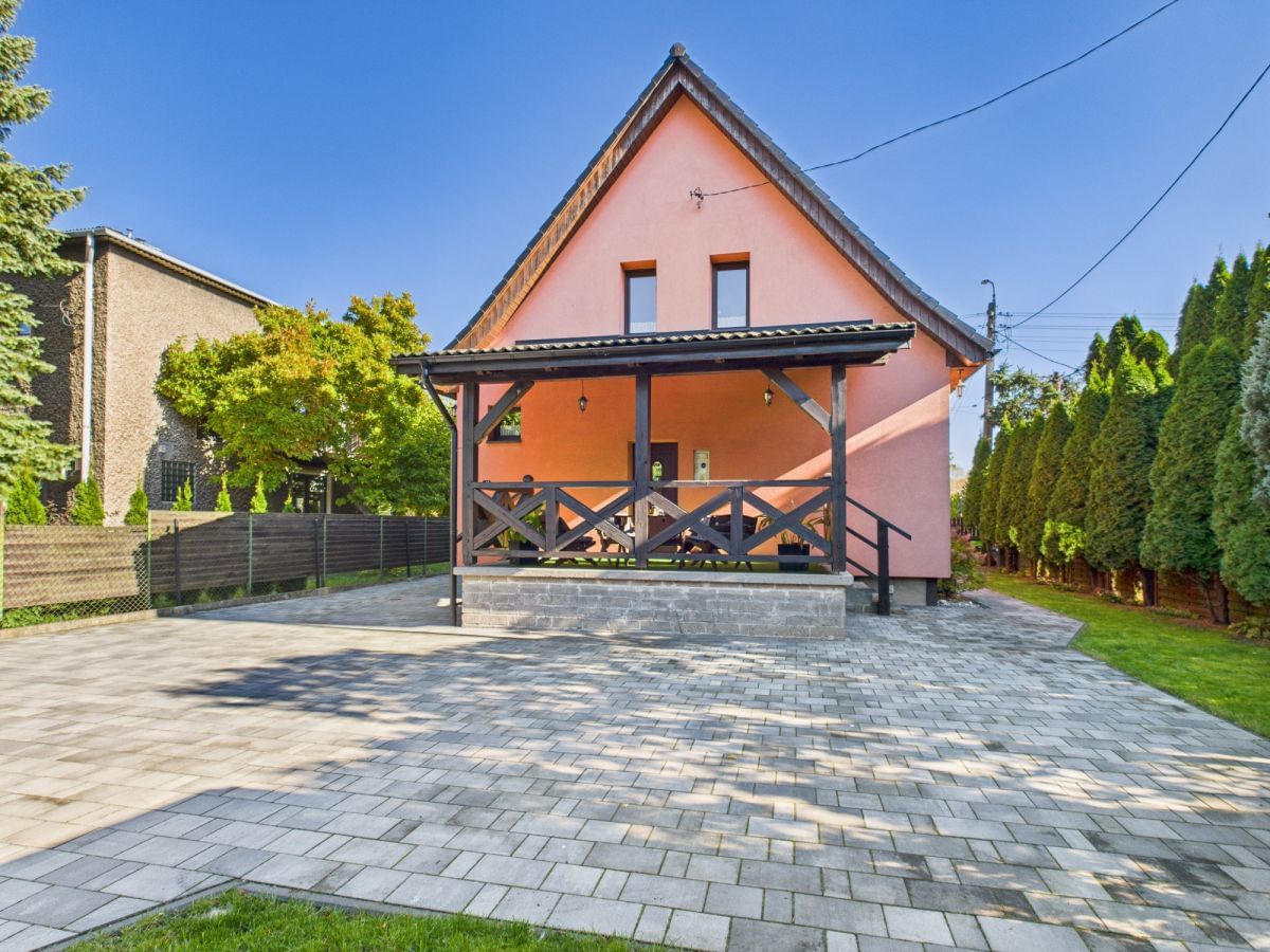 Dom 3 pokojowe na Sprzedaż