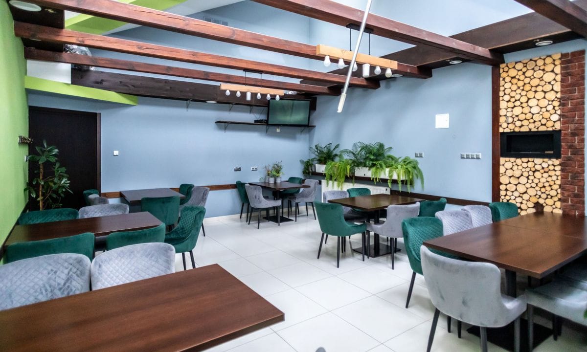 Lokal użytkowy  pokojowe na Sprzedaż