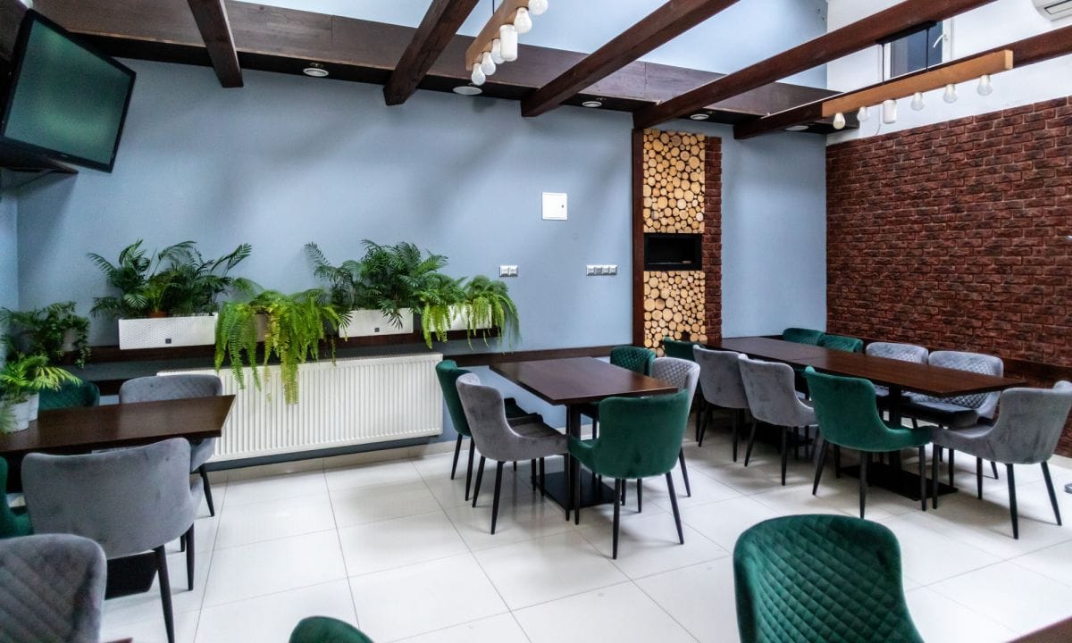 Lokal użytkowy  pokojowe na Sprzedaż