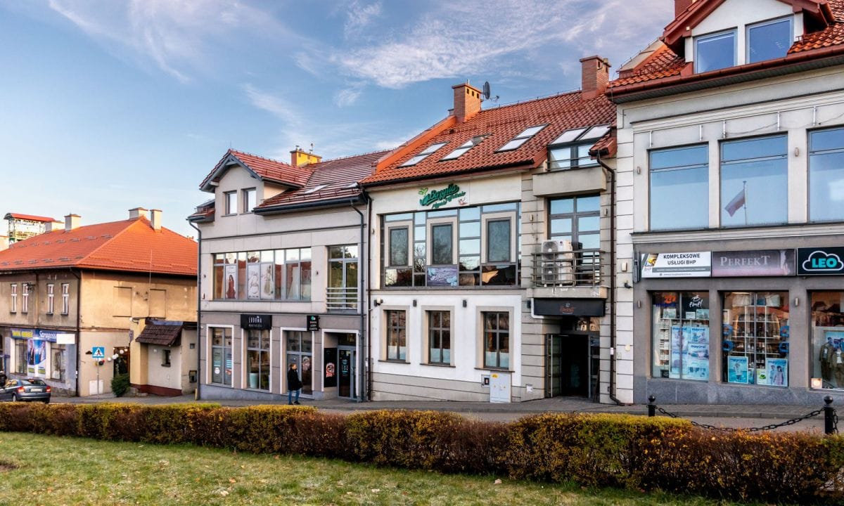 Lokal użytkowy  pokojowe na Sprzedaż