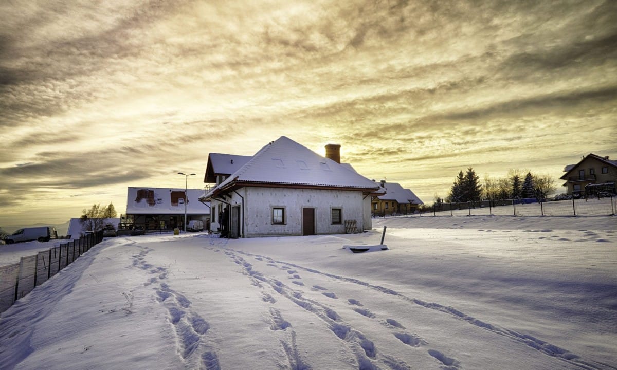 Dom 5 pokojowe na Sprzedaż