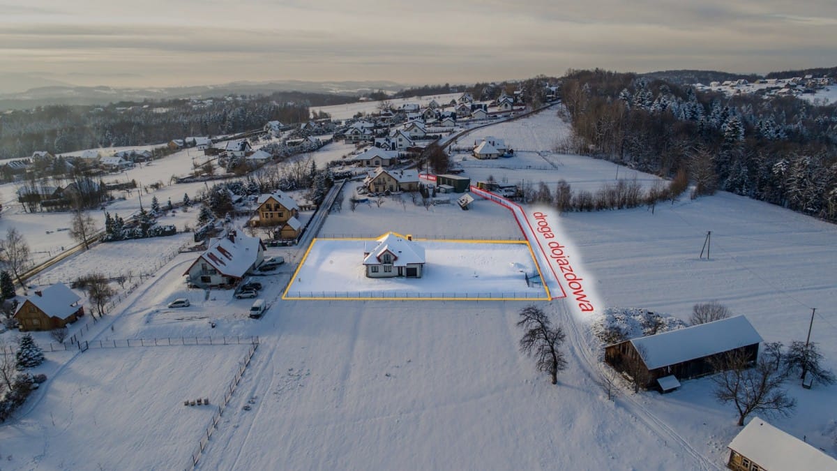 Dom 5 pokojowe na Sprzedaż