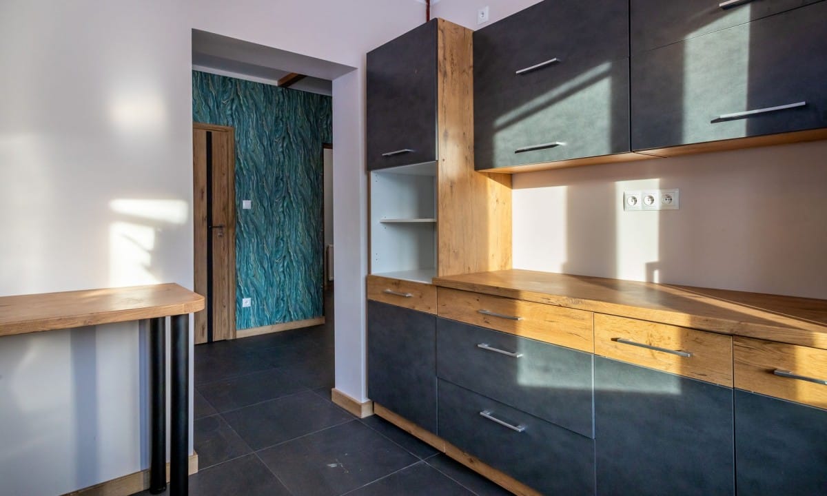 Dom 5 pokojowe na Sprzedaż