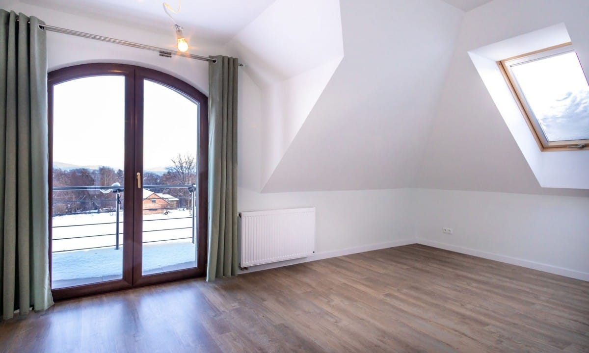 Dom 5 pokojowe na Sprzedaż