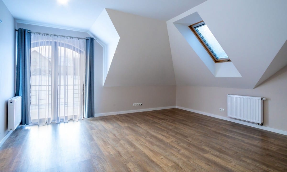 Dom 5 pokojowe na Sprzedaż