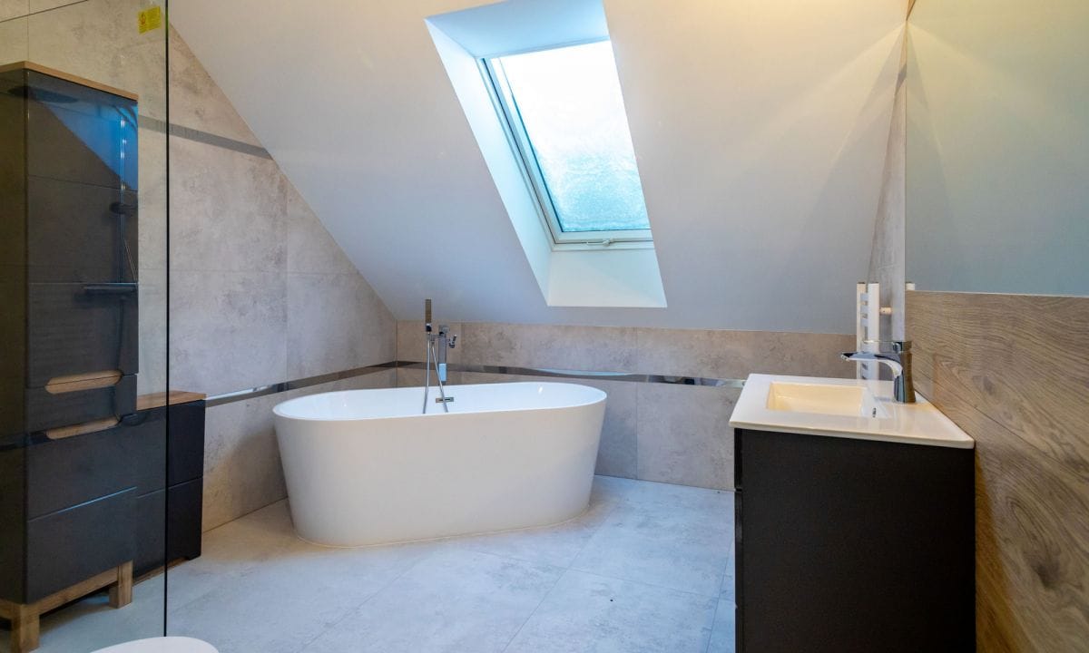 Dom 5 pokojowe na Sprzedaż