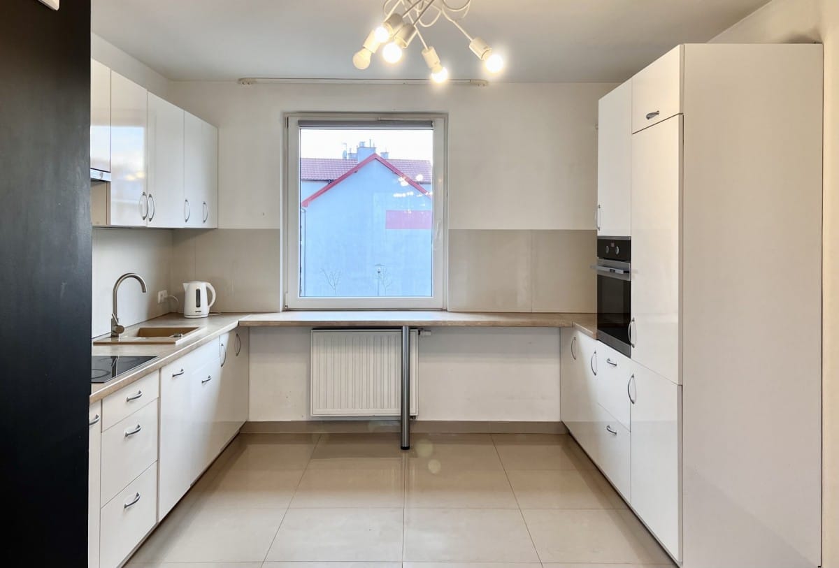 Mieszkanie 4 pokojowe na Sprzedaż