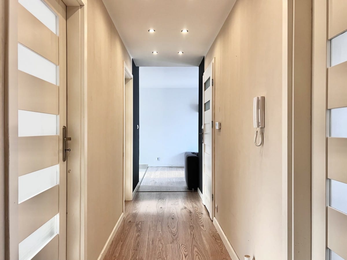 Mieszkanie 4 pokojowe na Sprzedaż