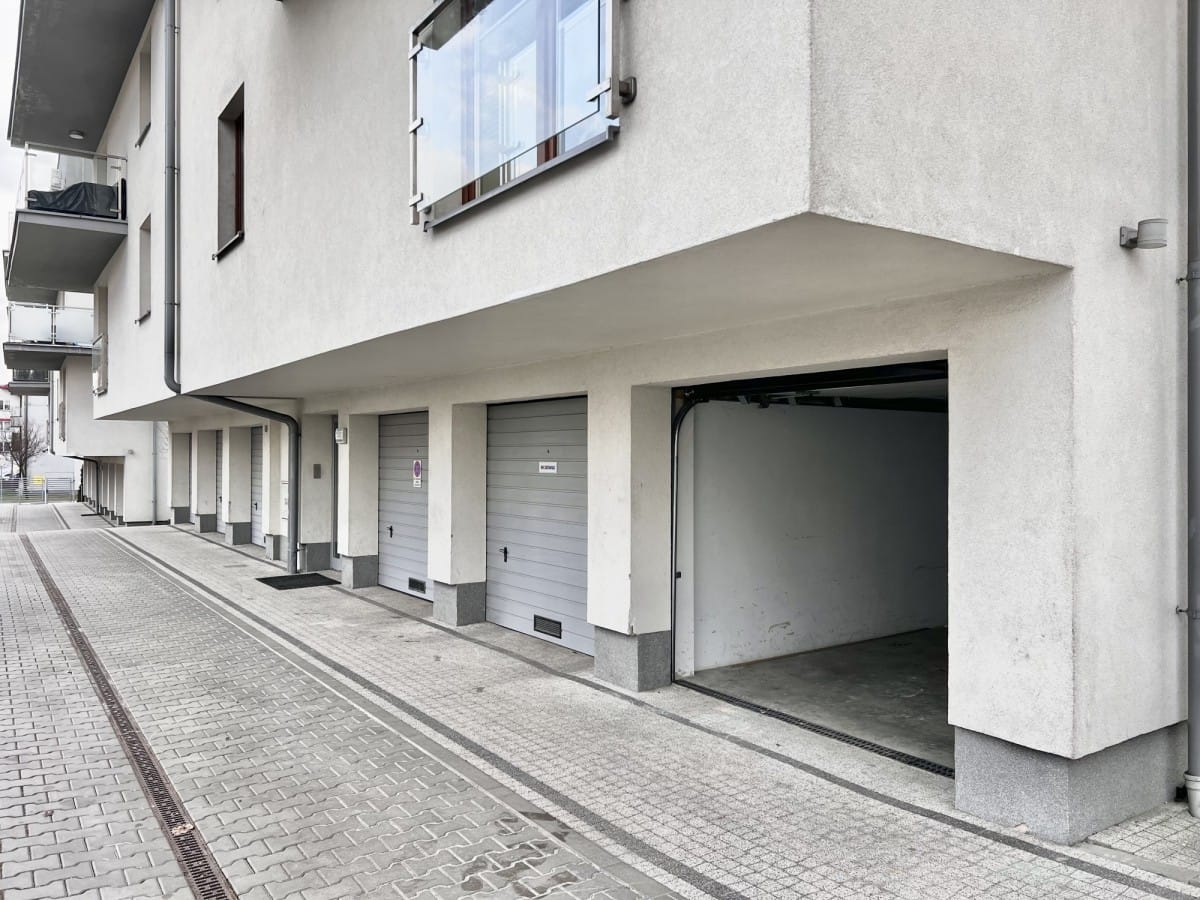 Mieszkanie 4 pokojowe na Sprzedaż