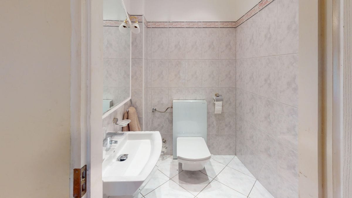 Dom 6 pokojowe na Sprzedaż