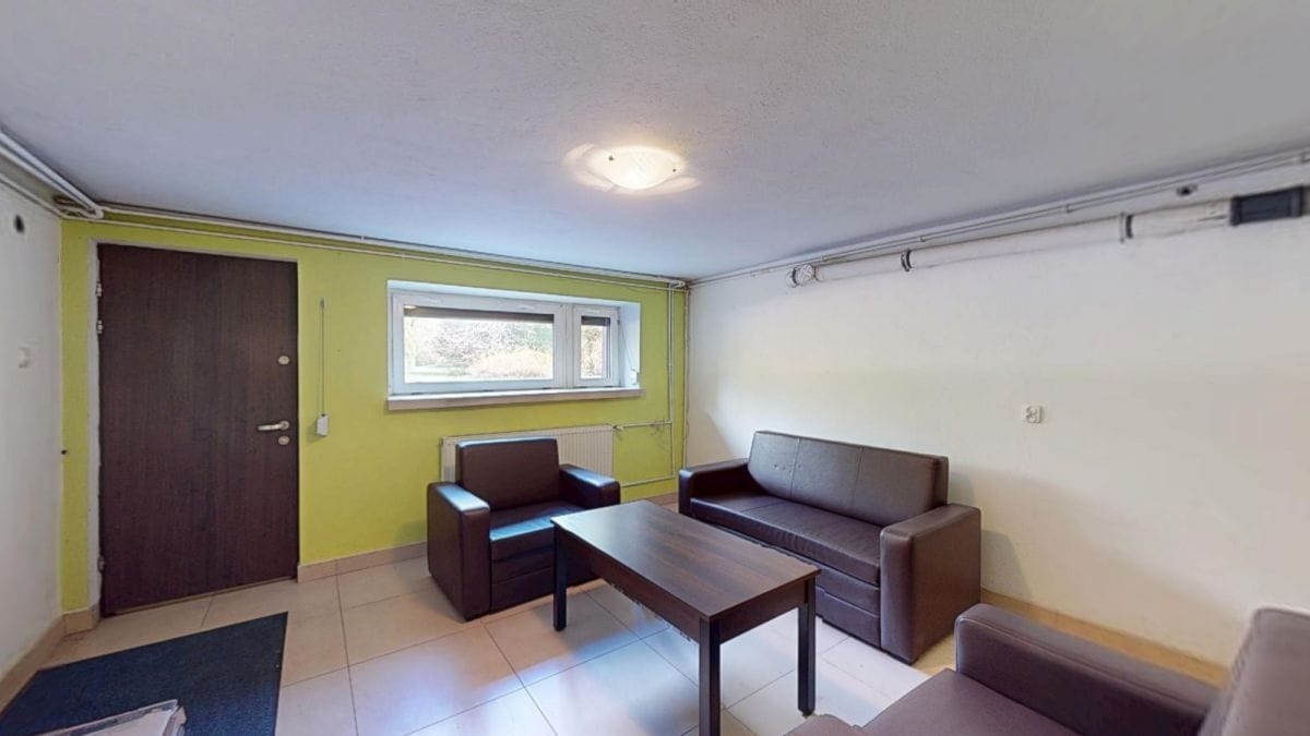 Dom 6 pokojowe na Sprzedaż