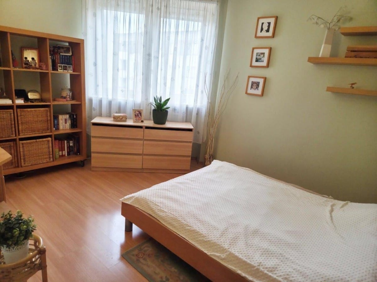 Mieszkanie 4 pokojowe na Sprzedaż