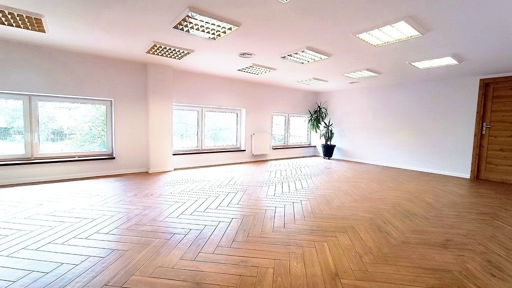 Lokal użytkowy  pokojowe na Wynajem