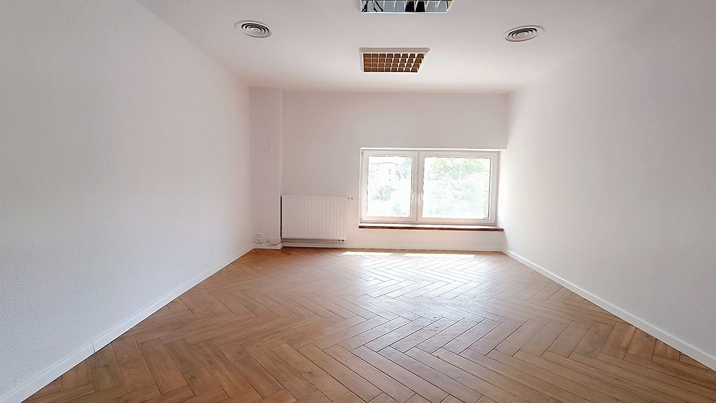 Lokal użytkowy  pokojowe na Wynajem