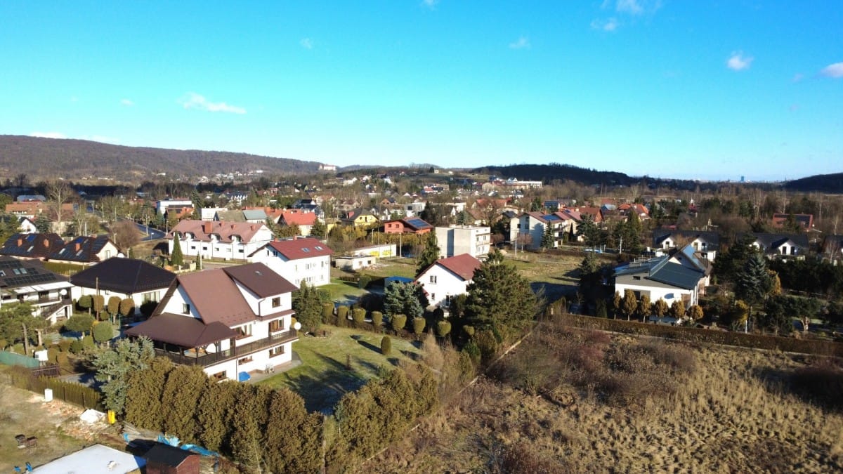 Działka  pokojowe na Sprzedaż