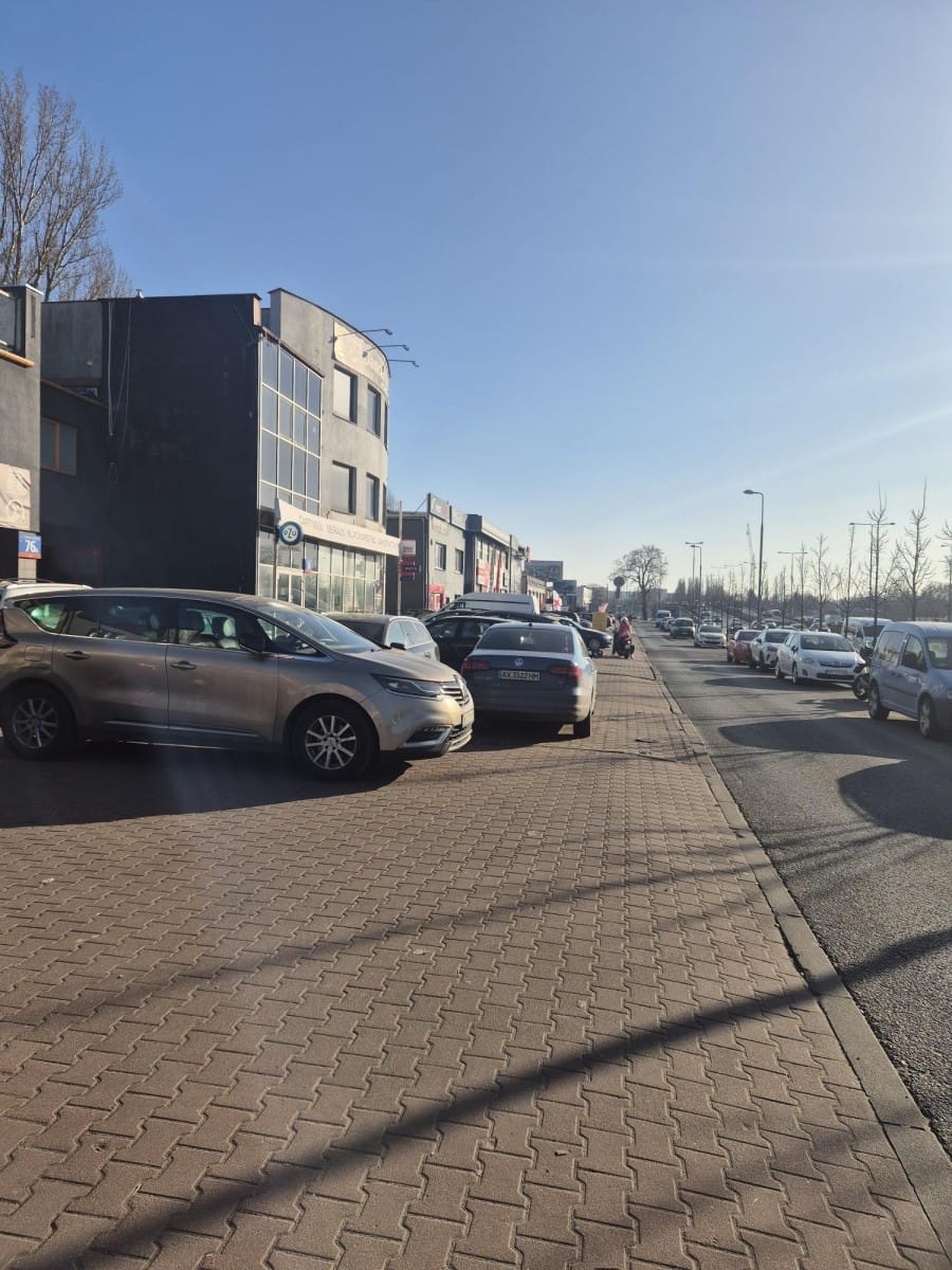 Lokal użytkowy  pokojowe na Wynajem