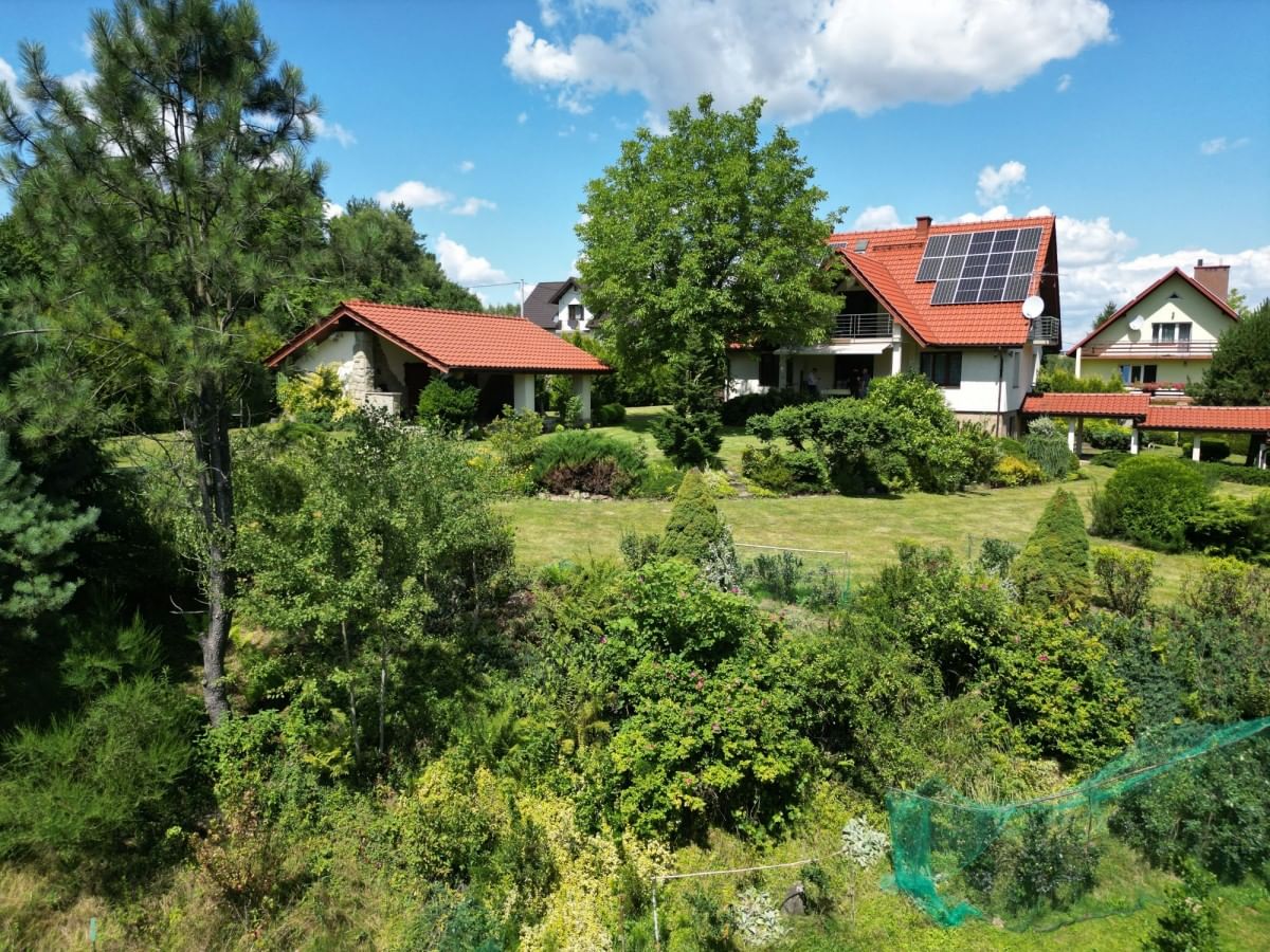 Dom 6 pokojowe na Sprzedaż