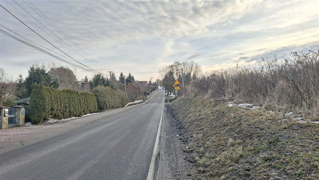 Działka  pokojowe na Sprzedaż