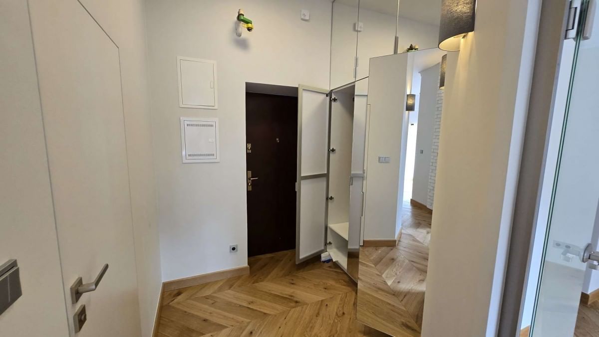 Lokal użytkowy  pokojowe na Wynajem