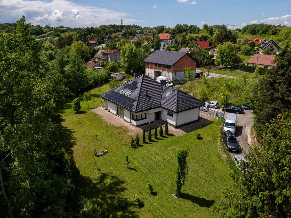 Dom 6 pokojowe na Sprzedaż
