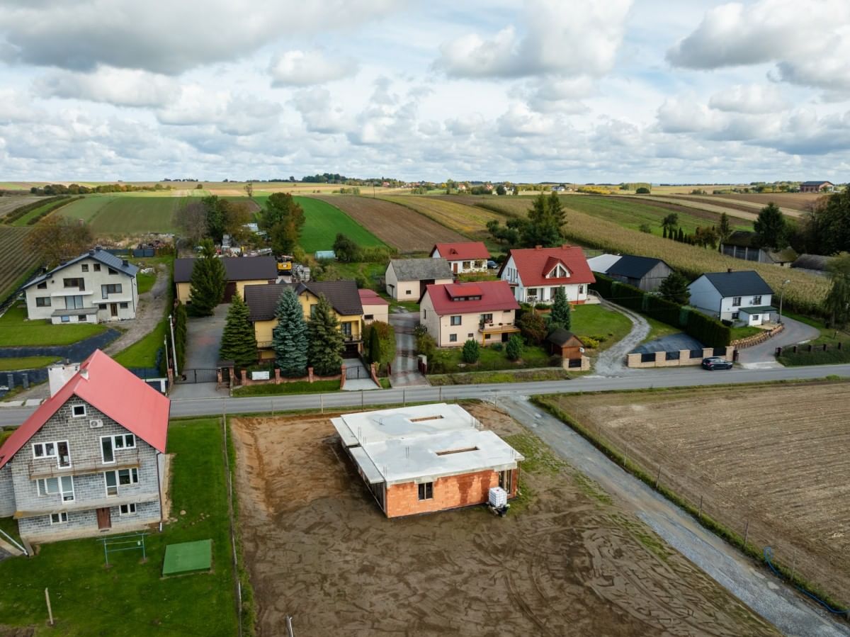 Dom 5 pokojowe na Sprzedaż