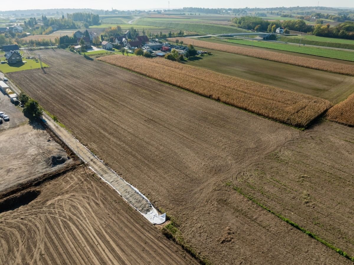 Działka  pokojowe na Sprzedaż