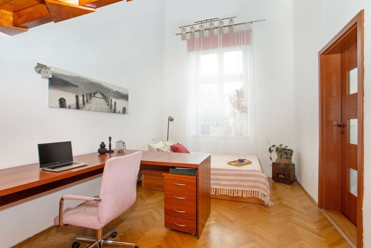 Mieszkanie 4 pokojowe na Wynajem