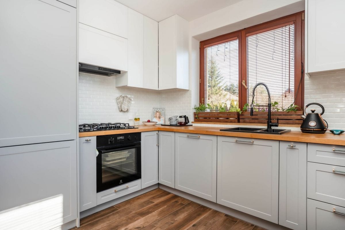 Dom 7 pokojowe na Sprzedaż