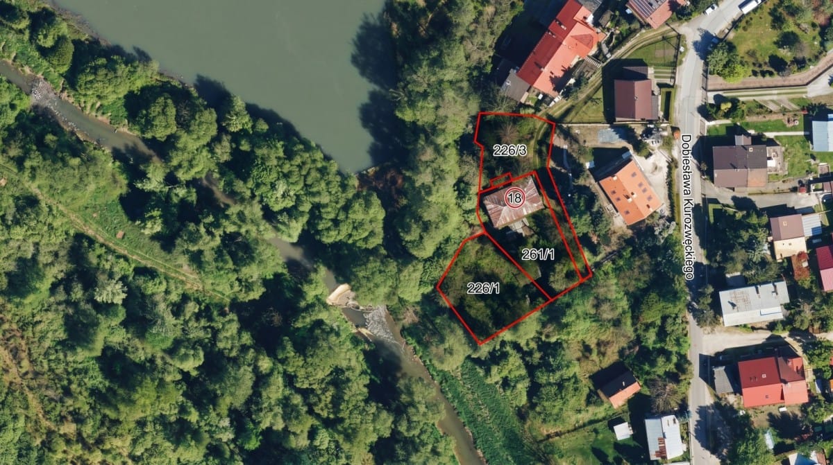 Działka  pokojowe na Sprzedaż
